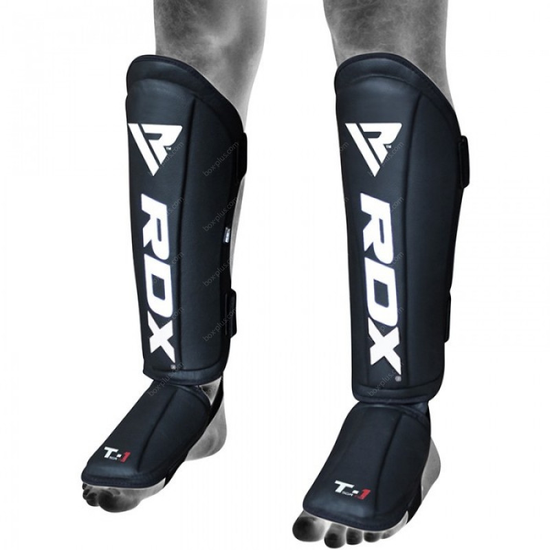 Накладки на ноги RDX Molded